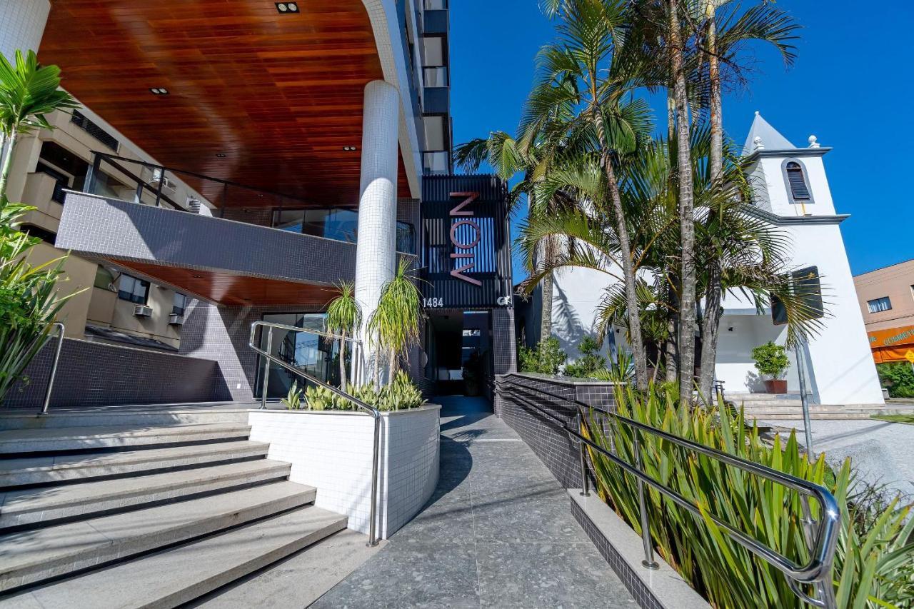 Confortavel Loft Com Vista Para O Mar - Condominio Com Piscina بومبينهاس المظهر الخارجي الصورة