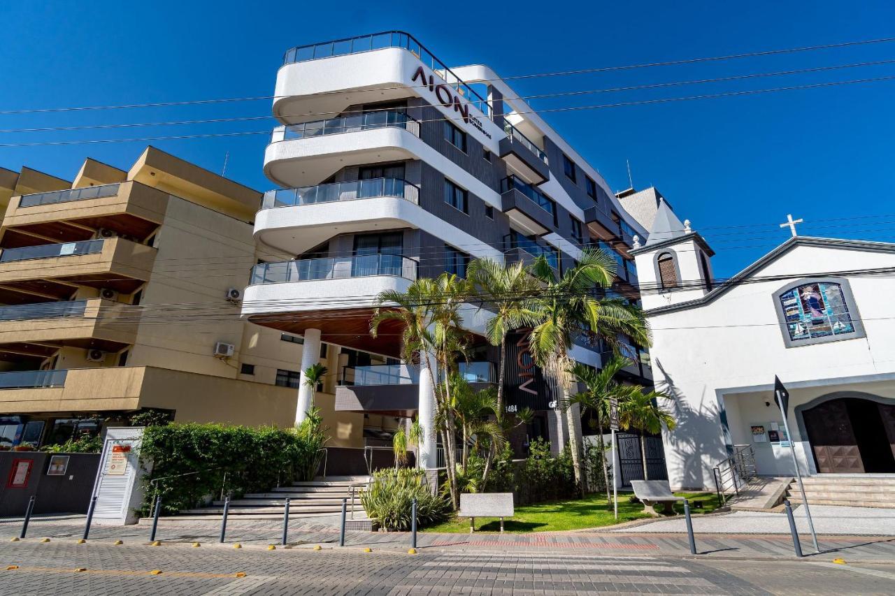 Confortavel Loft Com Vista Para O Mar - Condominio Com Piscina بومبينهاس المظهر الخارجي الصورة